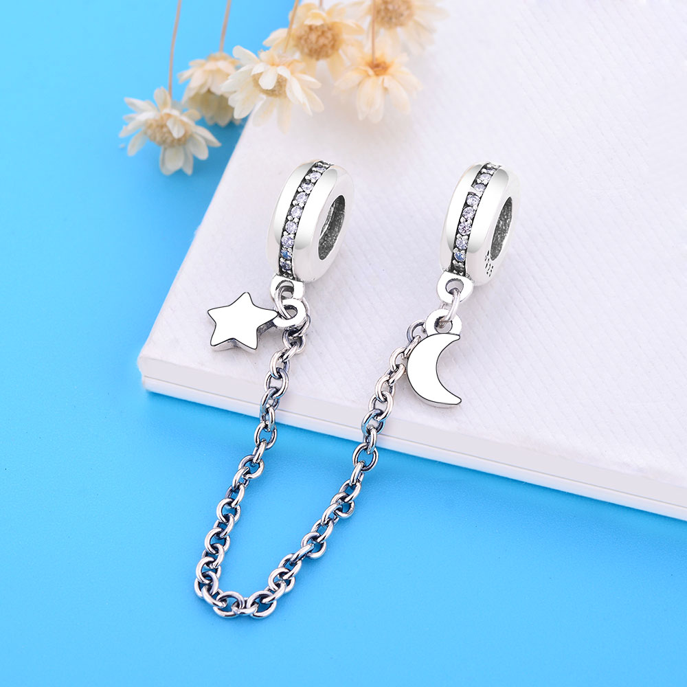 Authentic 925 Sterling Silver Moon Star Dangle Safety Chain Beads Fit Original Brand Charm Bracelet DIY Jewelry Making Berloque