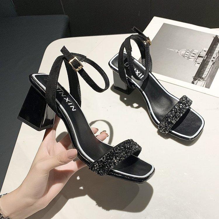 -2021 Summer Style Square Head Thick Heel Sequins Fairy Fashion High Sandals Women Dress Shoes, Black
-2021 Summer Style Square Head Thick Heel Sequins Fairy Fashion High Sandals Women Dress Shoes, Black