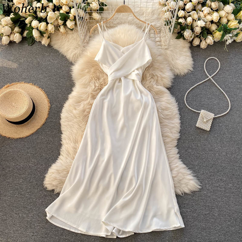 Sleeveless Dress Women Holiday Vintage Dresses Female Criss-Cross Sexy Fashion Slim Lacing Chic Ins Clothing Robe 210519