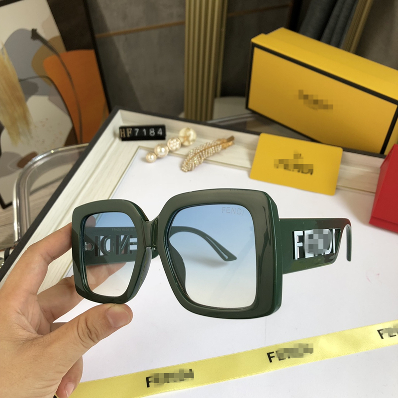 Designer sunglasses Mens womens sun glasses Uv400 steampunk fashion rimlessMetal Eyewear 7184 Occhiali Da Sole Firmati Luxury with box GG'FF
Designer sunglasses Mens womens sun glasses Uv400 steampunk fashion rimlessMetal Eyewear 7184 Occhiali Da Sole Firmati Luxury with box GG'FF