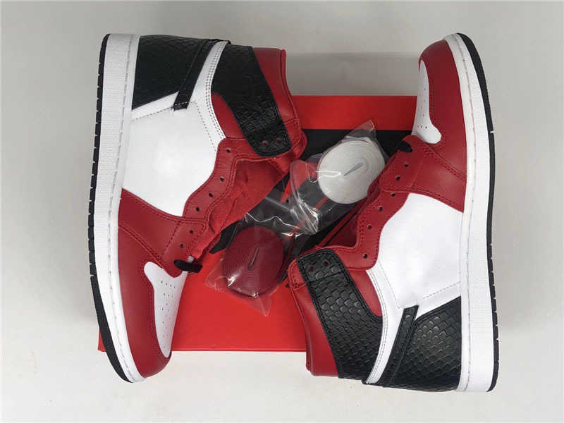 Release Authentic 1 High OG WMNS Satin Snake Gym Red/White-Black Men Women Outdoor Shoes Sports Sneakers With CD0461-601
Release Authentic 1 High OG WMNS Satin Snake Gym Red/White-Black Men Women Outdoor Shoes Sports Sneakers With CD0461-601
