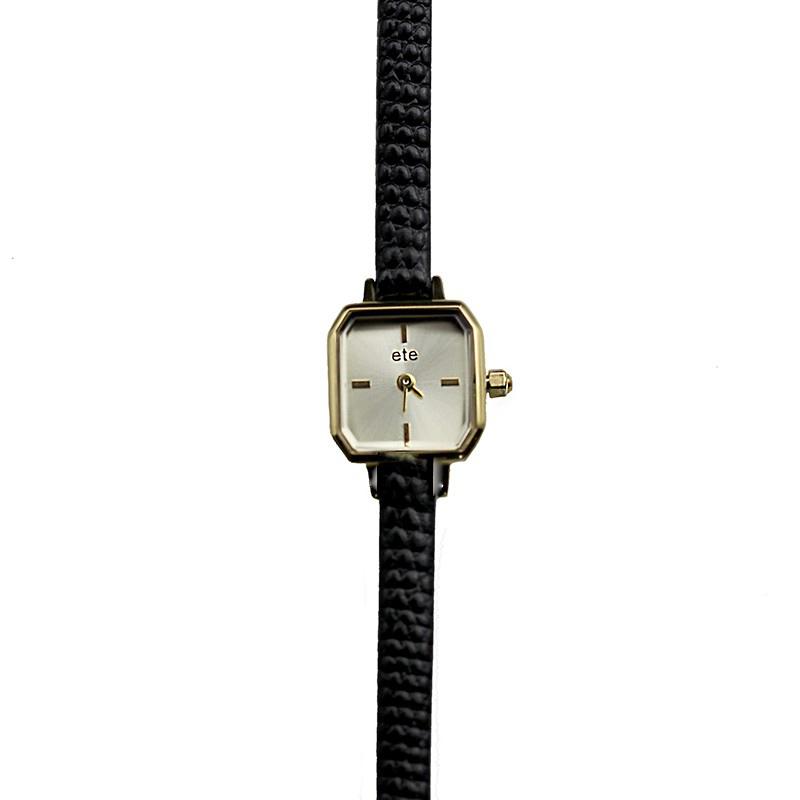 Wristwatches Japanese Square Small Watch Cowhide Net With Dial Black Belt For Women's Wristwatch
Wristwatches Japanese Square Small Watch Cowhide Net With Dial Black Belt For Women's Wristwatch