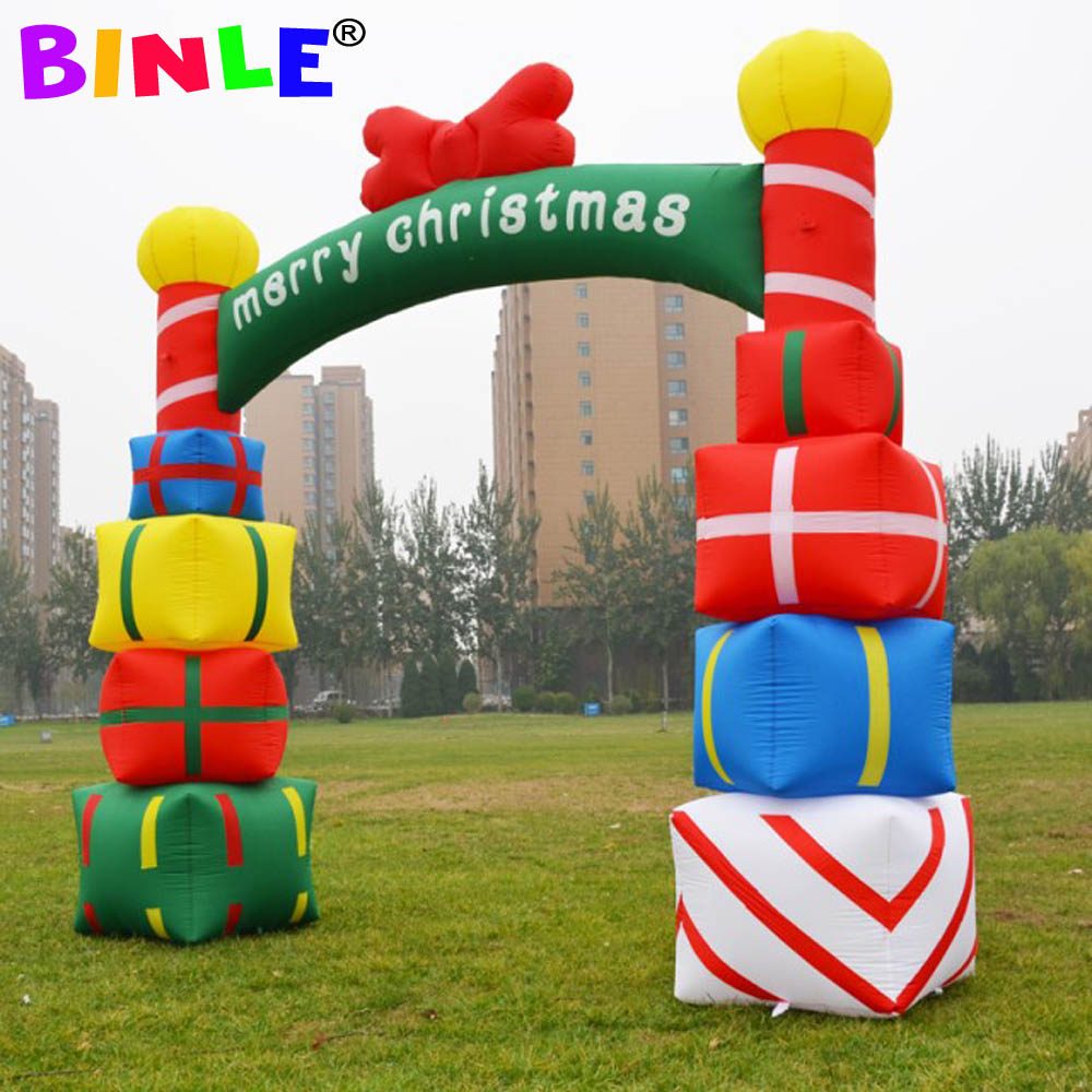 Castle Styled Giant Inflatable Christmas Arch With Pump Gift Box Easy Installing Event Archway For Outdoor Lawn Decoration