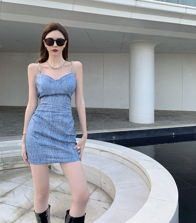 Summer Sexy Strapless Backless Slim Dress Women Chain Sling Ladies Bodycon Mini Dress 210518