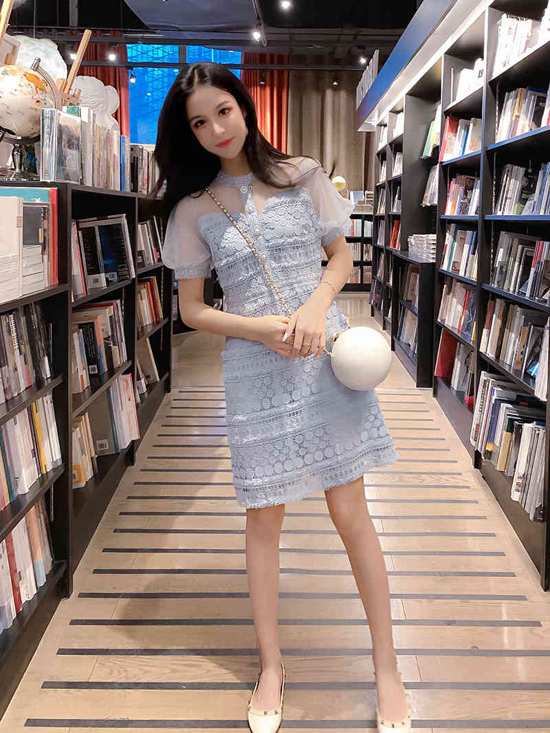 Women's Summer Short Lace Dress Mesh splicing Stand collar Pearl button Hollow Tassel Sweet Light Blue Dresses 210515