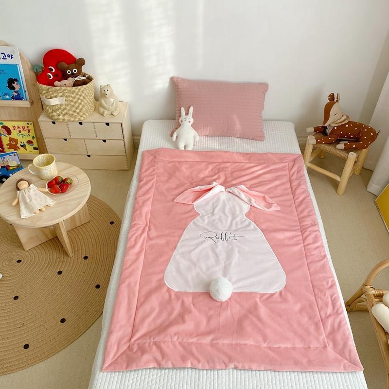 Pink Color Kids Bedspread Cotton Quilt Rabbits Summer Comforter Single Queen Size For Little Girl Air Conditioner Quilts Comforters & Sets
Pink Color Kids Bedspread Cotton Quilt Rabbits Summer Comforter Single Queen Size For Little Girl Air Conditioner Quilts Comforters & Sets