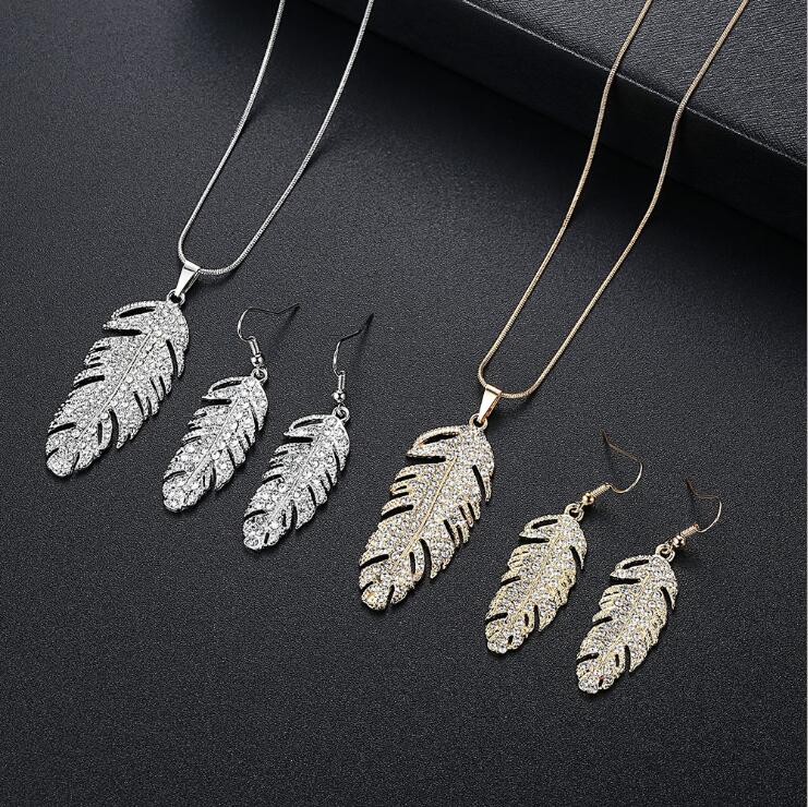 Wings of love Zircon necklaces earring jewelry set GSFS063 fashion women gift Earrings & Necklace, As show
Wings of love Zircon necklaces earring jewelry set GSFS063 fashion women gift Earrings & Necklace, As show