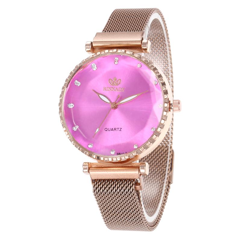 Wristwatches Women Malay Fixed Clock Magnet Ladies From Mode Of Luxury Geometric Surface Rose Simple Quartz Female 2021
Wristwatches Women Malay Fixed Clock Magnet Ladies From Mode Of Luxury Geometric Surface Rose Simple Quartz Female 2021