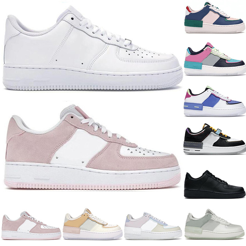 2022 Mens Designer Casual Shoes Low Platform Skate Board Sneakers Triple Black Utility White Shadow Candy Claystone Metallic Silver Man Wome
2022 Mens Designer Casual Shoes Low Platform Skate Board Sneakers Triple Black Utility White Shadow Candy Claystone Metallic Silver Man Wome
