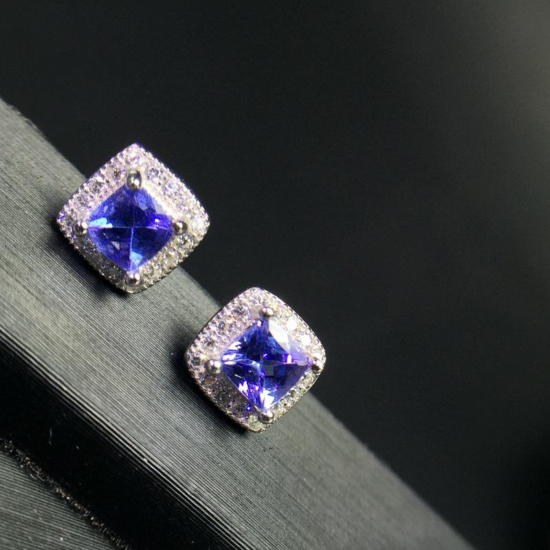 Stud 100% Natural VVS Tanzanite Earrings 4Mm * 4 Mm Trillion Cut Earring For Wedding Solid 925 Silver Jewel, Golden;silver
Stud 100% Natural VVS Tanzanite Earrings 4Mm * 4 Mm Trillion Cut Earring For Wedding Solid 925 Silver Jewel, Golden;silver