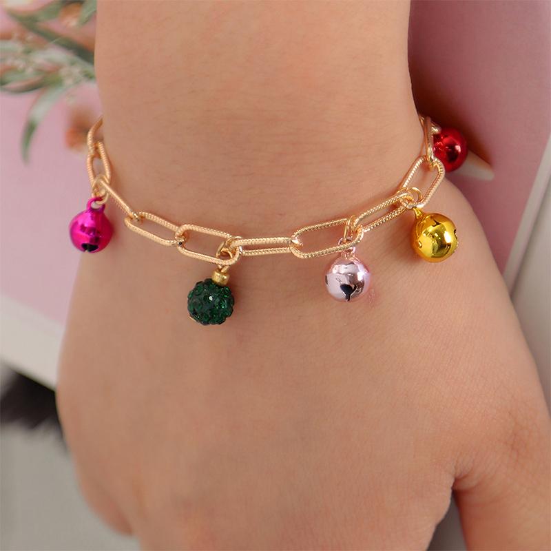 Link, Chain European And American Christmas Jewelry Festive Colorful Bell Diamond Ball Alloy Bracelet Geometric Gift
Link, Chain European And American Christmas Jewelry Festive Colorful Bell Diamond Ball Alloy Bracelet Geometric Gift