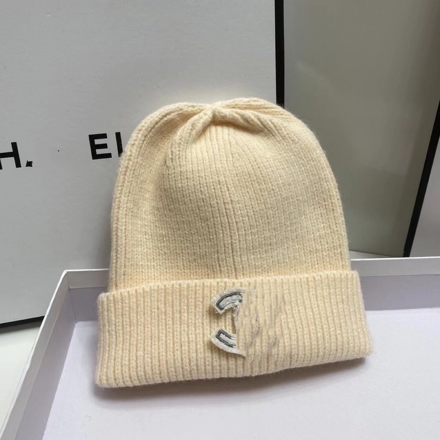 Knitted female autumn and winter Korean couple ear protection warm cold trendy male versatile student c letter wool hat, Green
Knitted female autumn and winter Korean couple ear protection warm cold trendy male versatile student c letter wool hat, Green