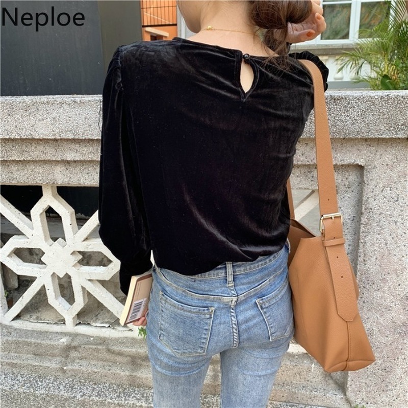 Neploe Blusas Mujer De Moda Korean Vintage Lantern Sleeve Shirts Tops Peter Pan Collar Detachable Velvet Blouses Women 210422