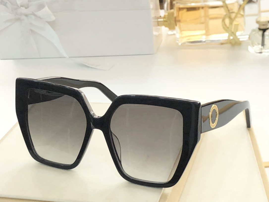 Sunglasses For Men Women Summer 4490 Style Anti-Ultraviolet Retro Plate Full Frame Fashion Eyeglasses Random Box
Sunglasses For Men Women Summer 4490 Style Anti-Ultraviolet Retro Plate Full Frame Fashion Eyeglasses Random Box