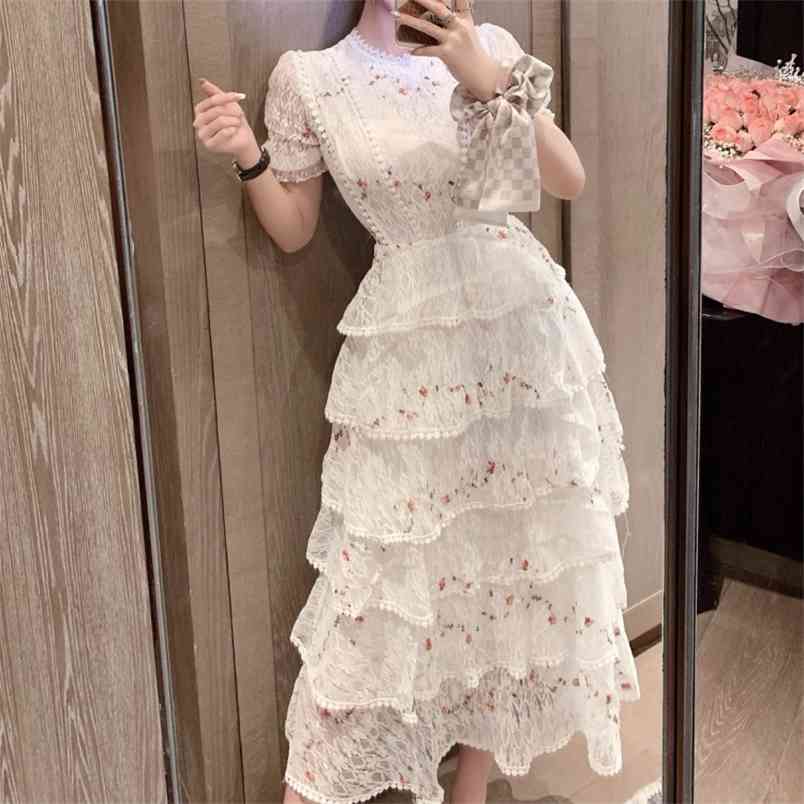 Runway Women Floral Lace Embroidery Party Dress Retro Elegant Fashion O-Neck Short Sleeve Sweet High Waist Long 210519, Pink
Runway Women Floral Lace Embroidery Party Dress Retro Elegant Fashion O-Neck Short Sleeve Sweet High Waist Long 210519, Pink