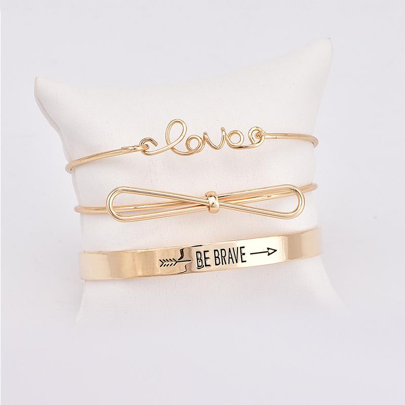 Cuff 2021 Wedding Accessories 3 Pcs/set Retro Bracelets Gold Silver Hollow Bowknot Letters Arrow Adjustable Bracelet Women's Party
Cuff 2021 Wedding Accessories 3 Pcs/set Retro Bracelets Gold Silver Hollow Bowknot Letters Arrow Adjustable Bracelet Women's Party