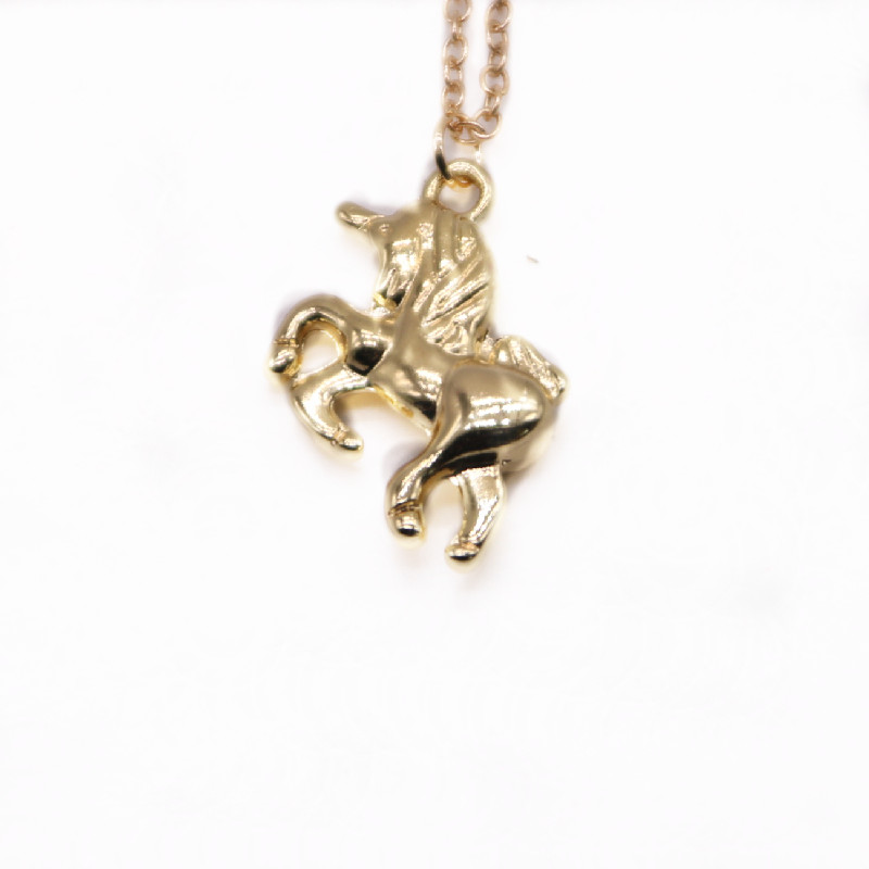 Stylish Horse Pendant Vaulting Running Cartoon Animal Unicorn Environmental Protection Material 46 cm chain length Neck Necklace Unisex
Stylish Horse Pendant Vaulting Running Cartoon Animal Unicorn Environmental Protection Material 46 cm chain length Neck Necklace Unisex