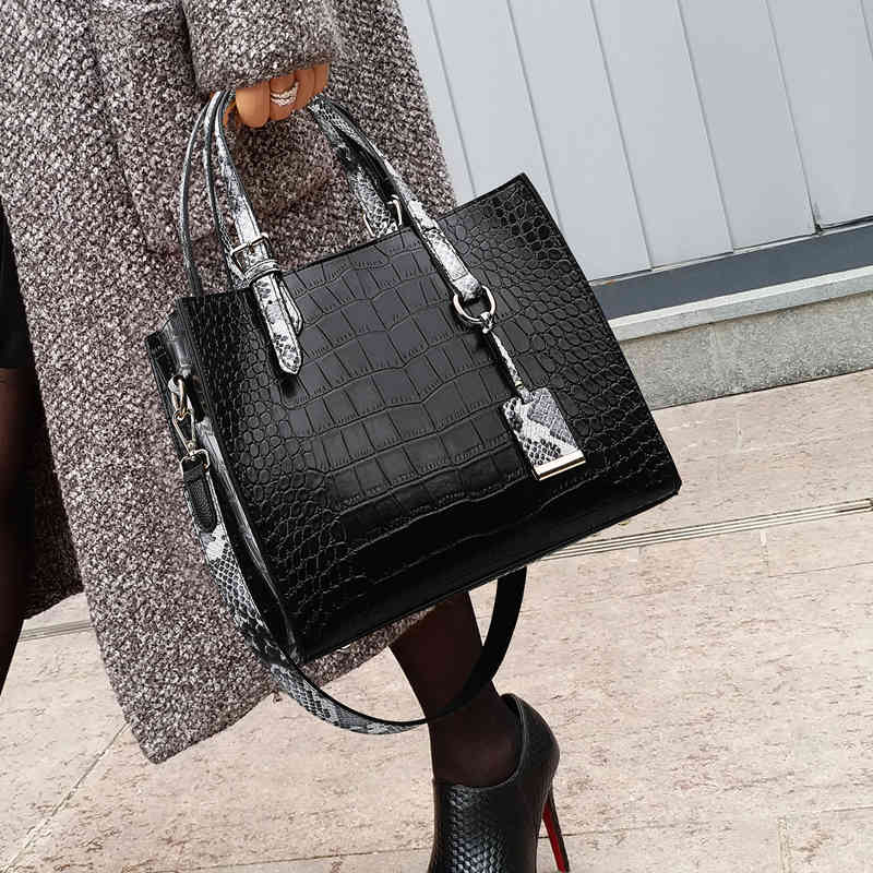 Fashion Women Handbags PU Leather Designer Shoulder Bags High Quality Crocodile Tote Messenger Bag Ladies Crossbody Hand Bags C0326, Black
Fashion Women Handbags PU Leather Designer Shoulder Bags High Quality Crocodile Tote Messenger Bag Ladies Crossbody Hand Bags C0326, Black