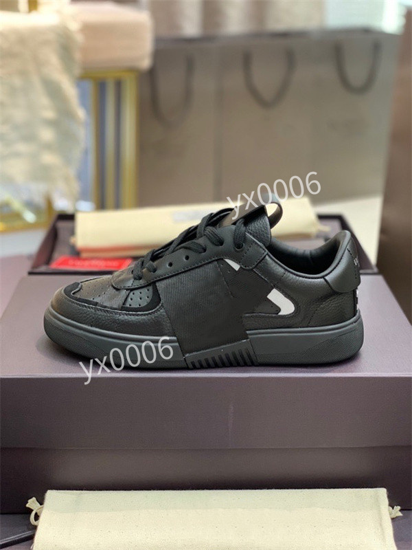 Mens Womens Socks 35-41 Shoes Original Casual Slip-On White Red Green Trainer Sports Sneakers Top Boots Walking fs210808, Choose the color
Mens Womens Socks 35-41 Shoes Original Casual Slip-On White Red Green Trainer Sports Sneakers Top Boots Walking fs210808, Choose the color