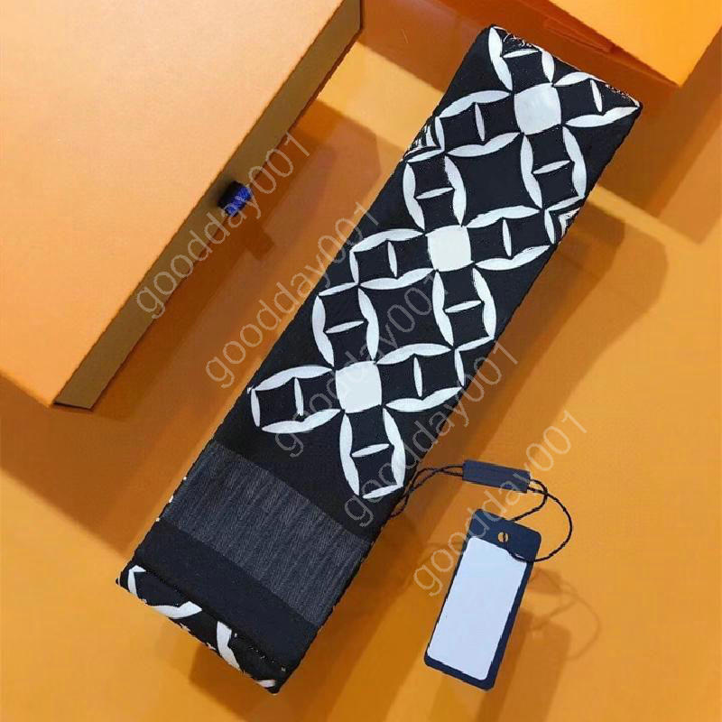 Classic Handbag Scarf Headbands Women Letter Flower Silk Scraves Bandeaux Bag Hair BANDEAU China Xmas Bandeau Since 1854 Bandeau
Classic Handbag Scarf Headbands Women Letter Flower Silk Scraves Bandeaux Bag Hair BANDEAU China Xmas Bandeau Since 1854 Bandeau