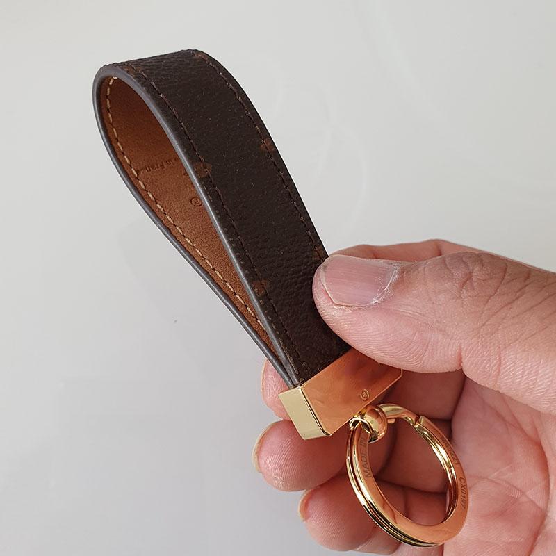 High qualtiy Key Chain Ring Holder keychain Porte Clef Gift Men Women Car Bag Keychains With box
High qualtiy Key Chain Ring Holder keychain Porte Clef Gift Men Women Car Bag Keychains With box