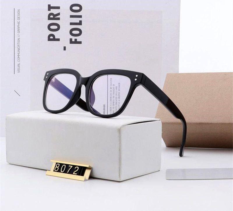 2021 women fashion branded sunglasses for womens luxury designers top brand sunglass glassess round shape High quality shades polarized eyeg, White;black
2021 women fashion branded sunglasses for womens luxury designers top brand sunglass glassess round shape High quality shades polarized eyeg, White;black