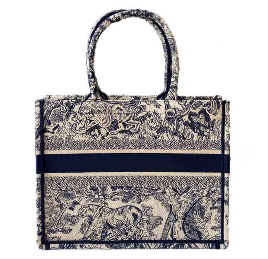2021 embroidered tiger Shopping Bags pattern large capacity luxury big brand handbag handmade double-sided flower
2021 embroidered tiger Shopping Bags pattern large capacity luxury big brand handbag handmade double-sided flower