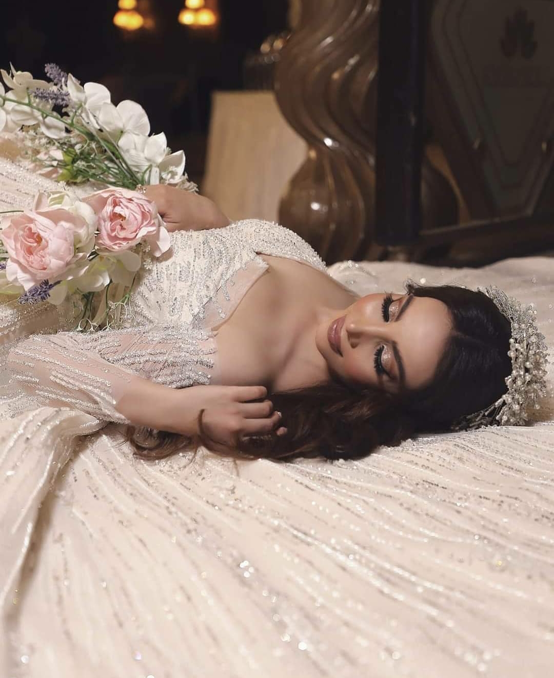 Dubai Wedding Dresses A Line Off the Shoulder Luxury Bridal Gowns Long Sleeves Arabic Custom Made Vestido De Noiva