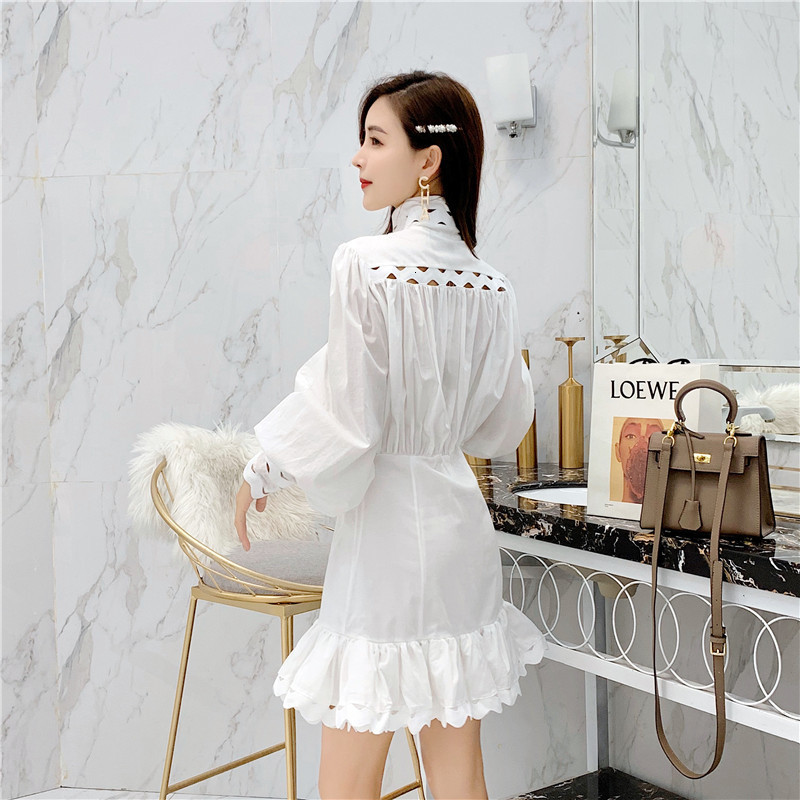 Autumn High Street Runway Dress Women Elegant Ruffles Lantern Sleeve White Hollow Out Mini Trumpet Dress Cotton Dress 210515