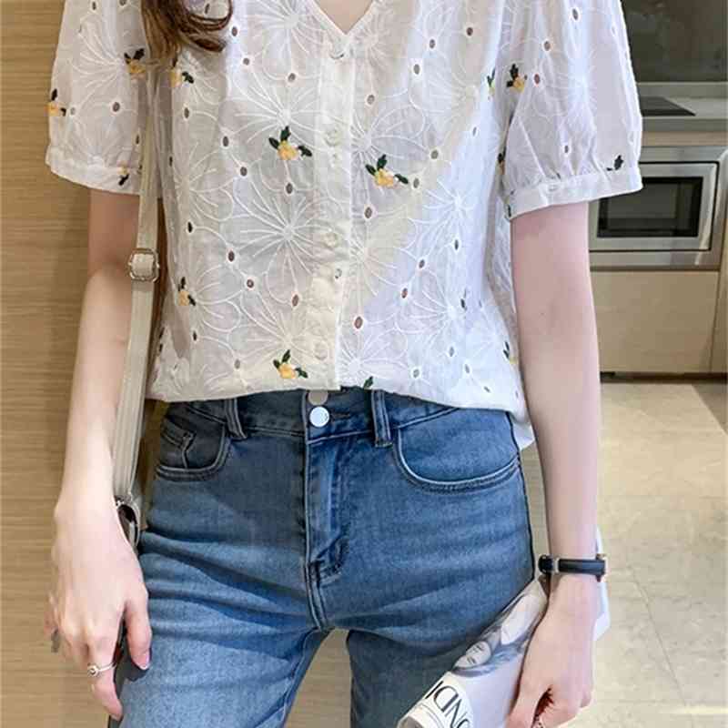Korean Women Shirts Woman Short Sleeve Blouse Chiffon Blouses Office Lady White Tops Plus Size XXL 210531