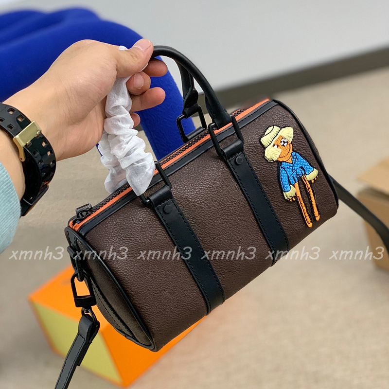 Designer Men's Handbags Fashion Luxury Woman Messenger Bags High Quality Cartoon One-shoulder Travel Bag Unisex Totes, This item is not for sale
Designer Men's Handbags Fashion Luxury Woman Messenger Bags High Quality Cartoon One-shoulder Travel Bag Unisex Totes, This item is not for sale