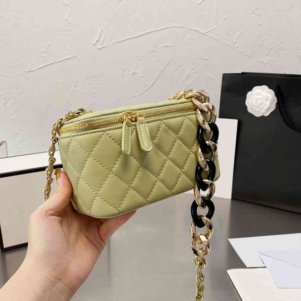 Designer Bags Handbags Tote Lambskin Cosmetic Box Quilted Matelasse Chain Crossbody Shoulder Fashion Vanity Clutch Square Top Real Genuine Leather Handbag Luxury, No bag
Designer Bags Handbags Tote Lambskin Cosmetic Box Quilted Matelasse Chain Crossbody Shoulder Fashion Vanity Clutch Square Top Real Genuine Leather Handbag Luxury, No bag