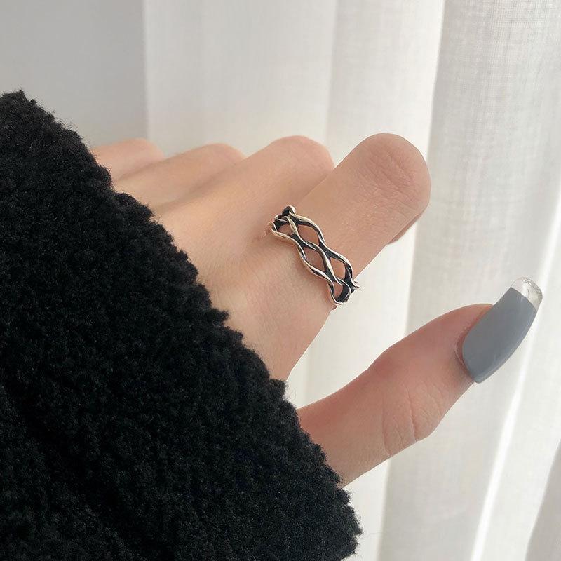 Silver Retro Special Brother Wind Multilayer Wave Adjustable Forefinger Rings Party Gift Banquet WOMEN'S Jewelry Ring 2021 Cluster
Silver Retro Special Brother Wind Multilayer Wave Adjustable Forefinger Rings Party Gift Banquet WOMEN'S Jewelry Ring 2021 Cluster