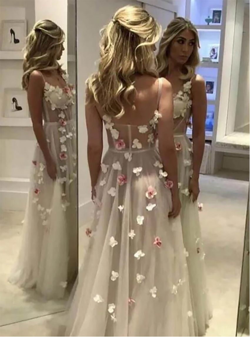 Chic 3D Flowers Long Prom Dresses Spaghetti Strap Tulle Women Evening Gowns Open Back Princess Formal Dress 2021