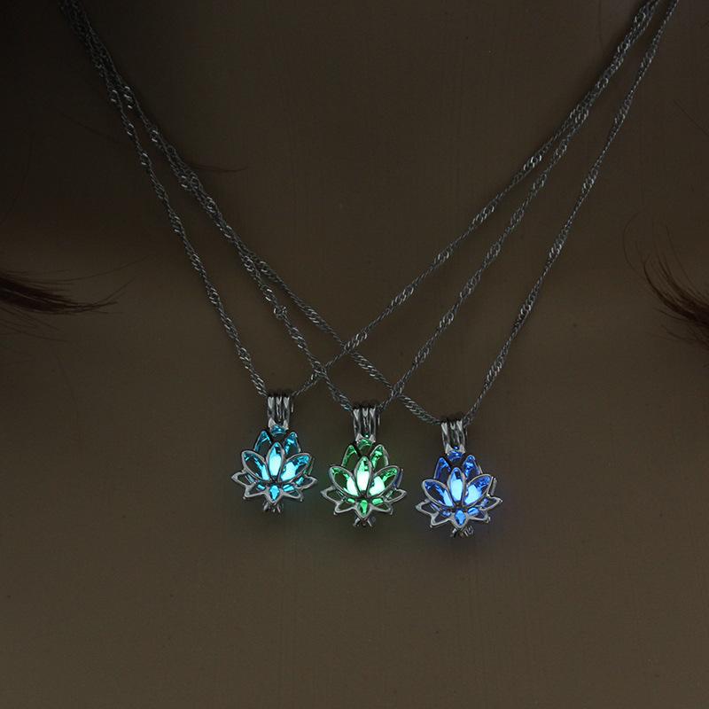 Chains Yoga Lotus Flower Luminous Pendant Necklace Mandala Spiritual Jewelry For Women Girl's Accessories
Chains Yoga Lotus Flower Luminous Pendant Necklace Mandala Spiritual Jewelry For Women Girl's Accessories