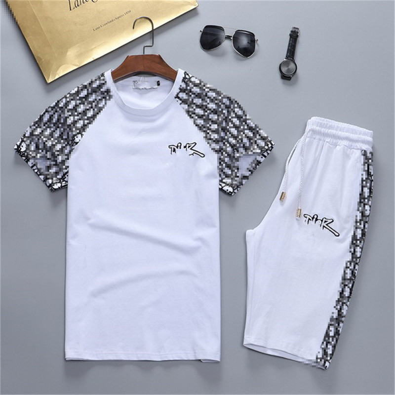 202ss Hot selling men's jogging design fashion Men's Tracksuits shorts outdoor men's sportswear street hip hop casual wear hi, Gray
202ss Hot selling men's jogging design fashion Men's Tracksuits shorts outdoor men's sportswear street hip hop casual wear hi, Gray