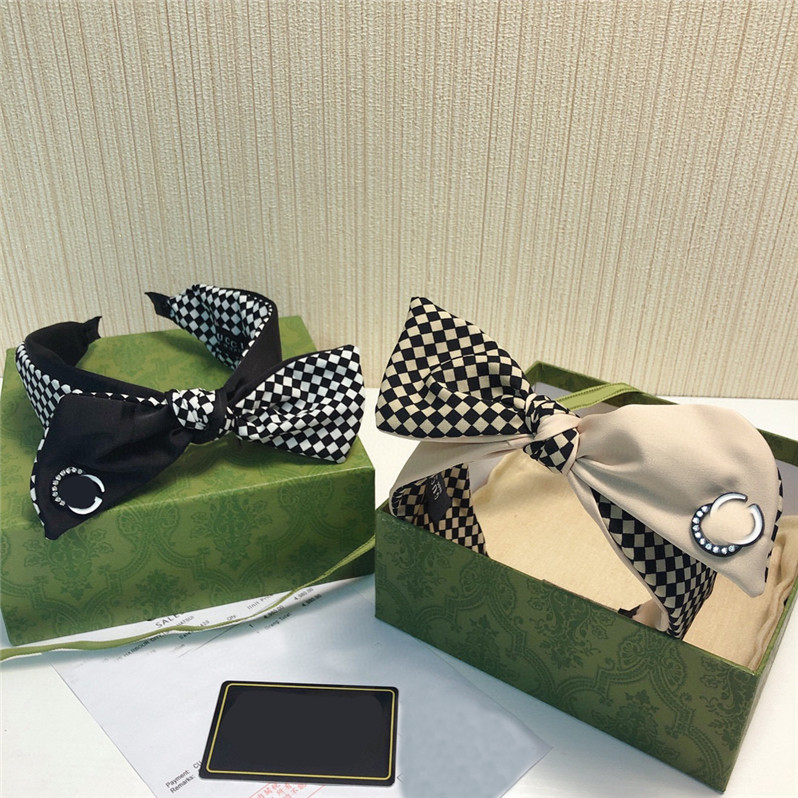 Modern Women Bow Headbands Metal Letter Lacttice Headband Ladies Street Style Sports Hair Hoop With Gift Box
Modern Women Bow Headbands Metal Letter Lacttice Headband Ladies Street Style Sports Hair Hoop With Gift Box