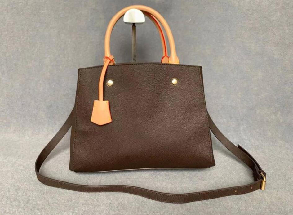 Fashion MONTAIGNE Black embossing bag Handbags Leather Women Shoulder Bags Messenger Crossbody Purse Designers Handbag Wallet M76288
Fashion MONTAIGNE Black embossing bag Handbags Leather Women Shoulder Bags Messenger Crossbody Purse Designers Handbag Wallet M76288