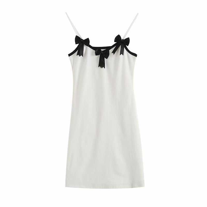 Vintage Women Summer Dress with Black Bow Decoration Sexy Thin Straps Chic Lady Sweet Mini Dresses Casual Woman Robe femme 210709, White
Vintage Women Summer Dress with Black Bow Decoration Sexy Thin Straps Chic Lady Sweet Mini Dresses Casual Woman Robe femme 210709, White