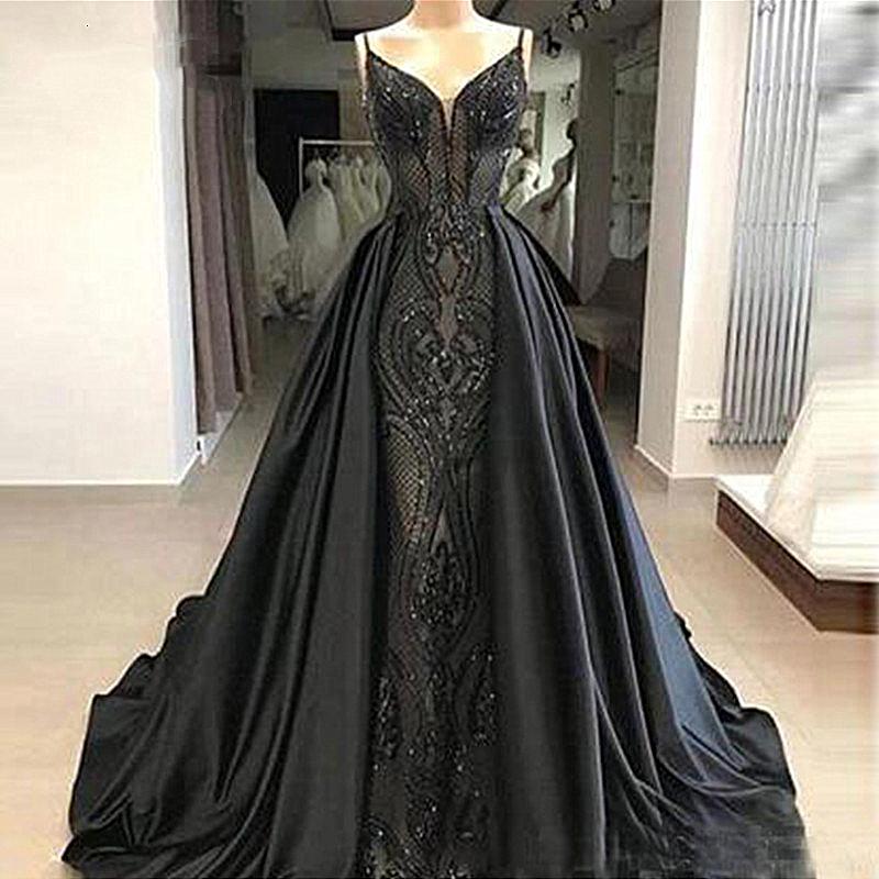 Luxury Dubai Arabic Black Formal Evening Dresses Sparkly Sequined Spaghetti Straps Long Prom Dress With Detachable Trains Middle East Special Occasion