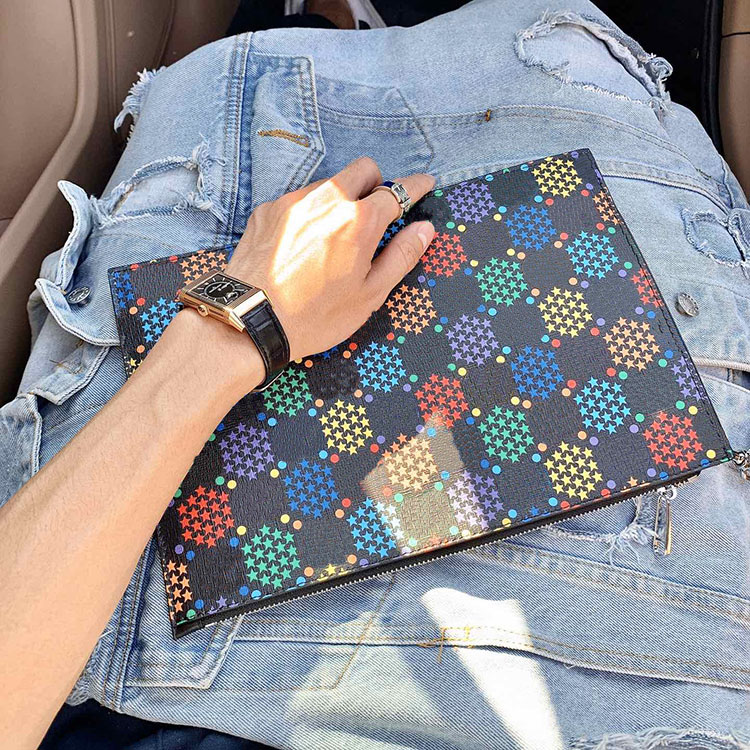 2020 famous 3A classic wallet handbag ladies high quality fashion clutch soft leather folding messenger bag fannypack handbag 30X20 with box, Make up the difference
2020 famous 3A classic wallet handbag ladies high quality fashion clutch soft leather folding messenger bag fannypack handbag 30X20 with box, Make up the difference