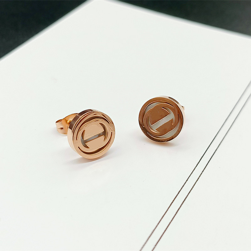 Gold Silver Titanium Steel Charm Earrings Women's Ceramic Hollow Double G Letter Designer Classic Luxury Anniversary Wedding Couple Gift Jewelry
Gold Silver Titanium Steel Charm Earrings Women's Ceramic Hollow Double G Letter Designer Classic Luxury Anniversary Wedding Couple Gift Jewelry