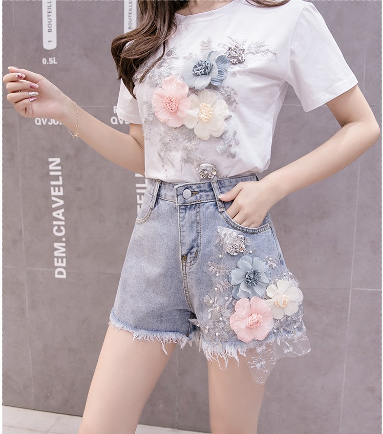 Summer Women 2 Piece Sets Vintage Beading Embroidery 3D Flower T-Shirt + Denim Shorts Suit 210518
