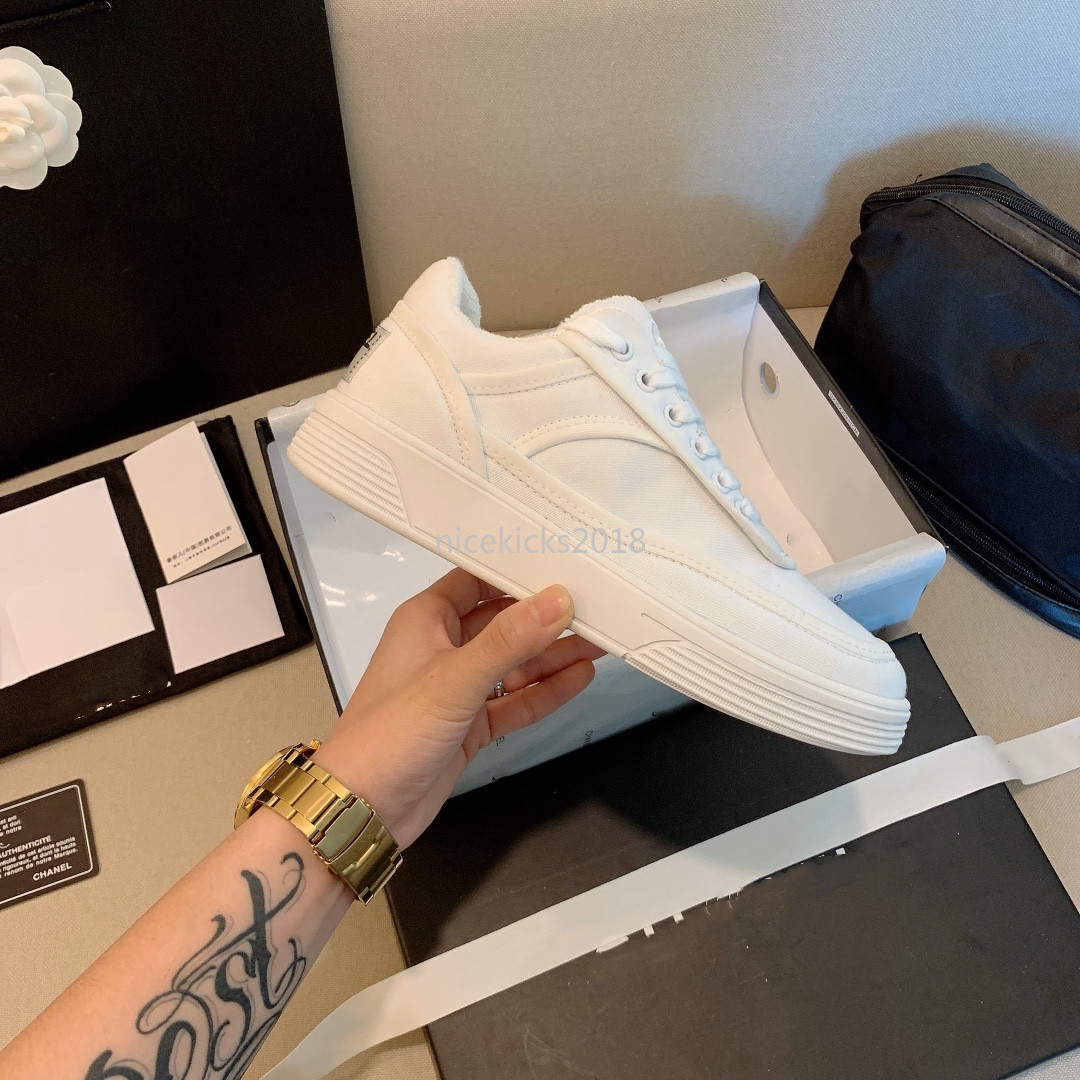 Luxury Designer Trendy Womens Casual Shoes Classic Platform Canvas Pure White Sneaker Cowhide Pattern Trainer Breathable Skateboarding Runne, Black
Luxury Designer Trendy Womens Casual Shoes Classic Platform Canvas Pure White Sneaker Cowhide Pattern Trainer Breathable Skateboarding Runne, Black