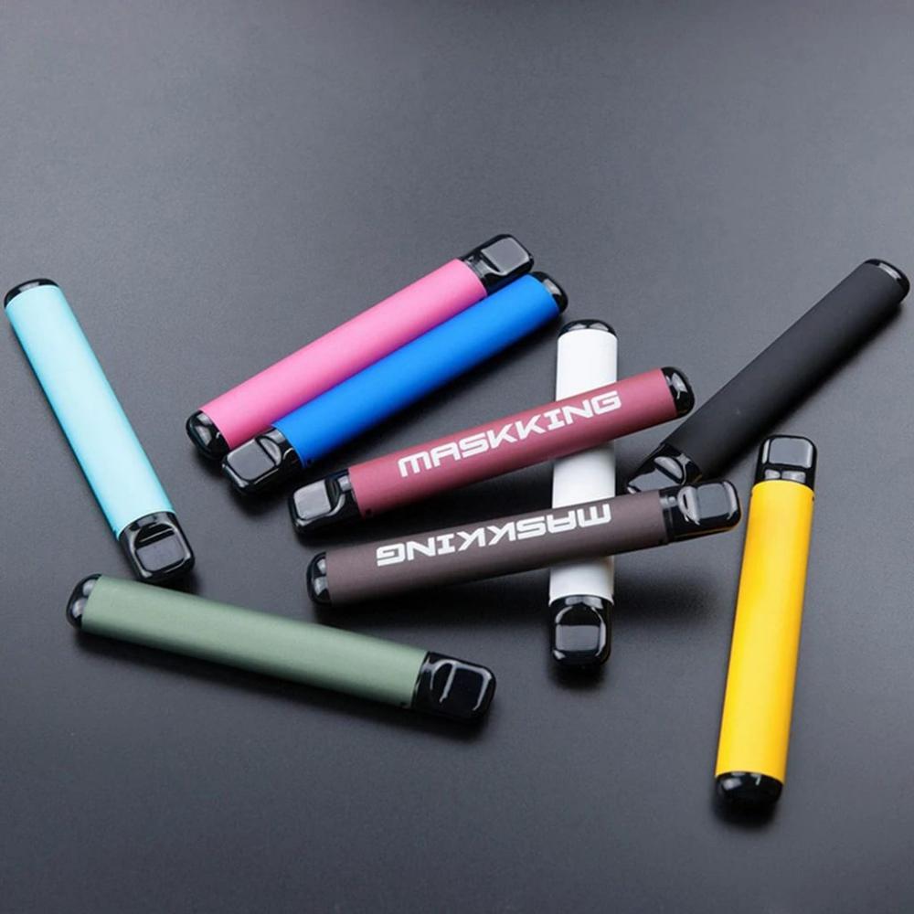Maskking High GT Pro Disposable Vapes e cigarette 450puffs pre-filled vapor Cartridge Local Pod kit Stick Style Portable device Vaporizer Russia version VS puff bars
Maskking High GT Pro Disposable Vapes e cigarette 450puffs pre-filled vapor Cartridge Local Pod kit Stick Style Portable device Vaporizer Russia version VS puff bars