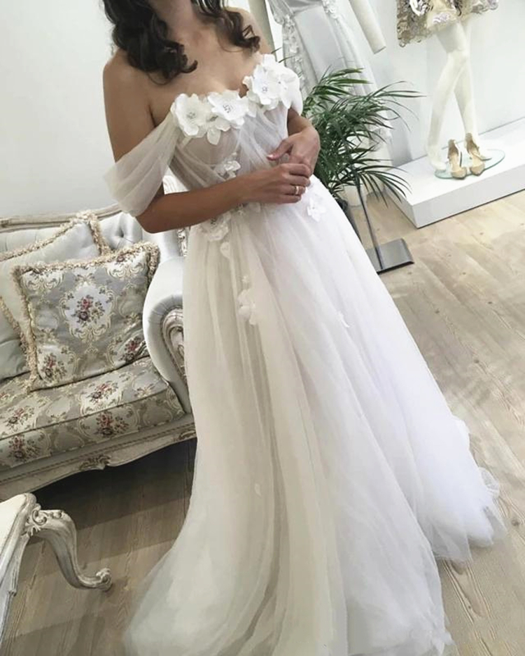 3D Flower Crystals Wedding Dresses Bridal Gowns Off Shoulder Soft Tulle Charming Elegant A Line Sweep Trail Vestido De Noiva Bohemian Custom Size, White
3D Flower Crystals Wedding Dresses Bridal Gowns Off Shoulder Soft Tulle Charming Elegant A Line Sweep Trail Vestido De Noiva Bohemian Custom Size, White
