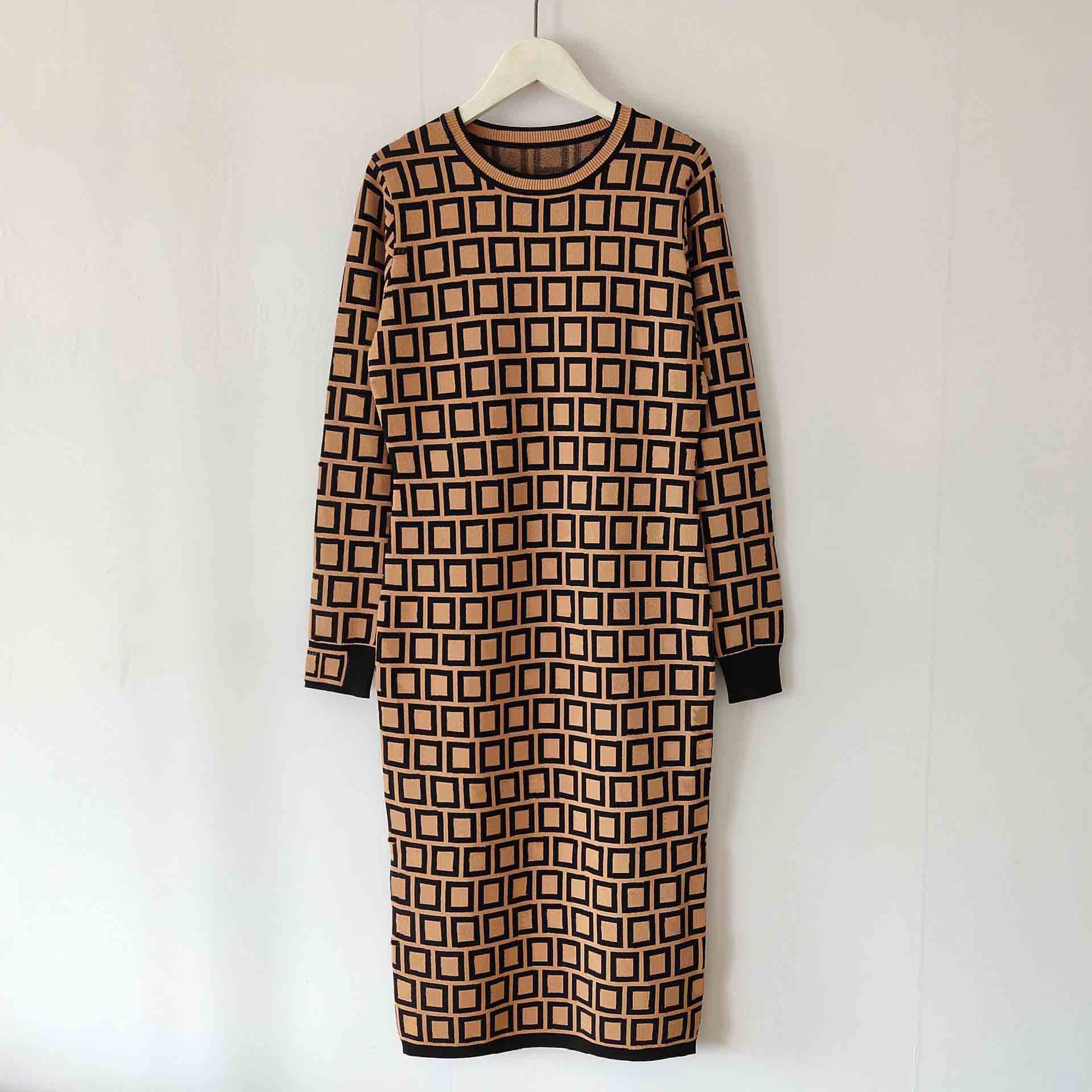 Casual Dresses Women Classic Knit Dress Fashion Letter Pattern Summer Short Sleeve High Quality Womens Clothing K1AN, Cardigan
Casual Dresses Women Classic Knit Dress Fashion Letter Pattern Summer Short Sleeve High Quality Womens Clothing K1AN, Cardigan