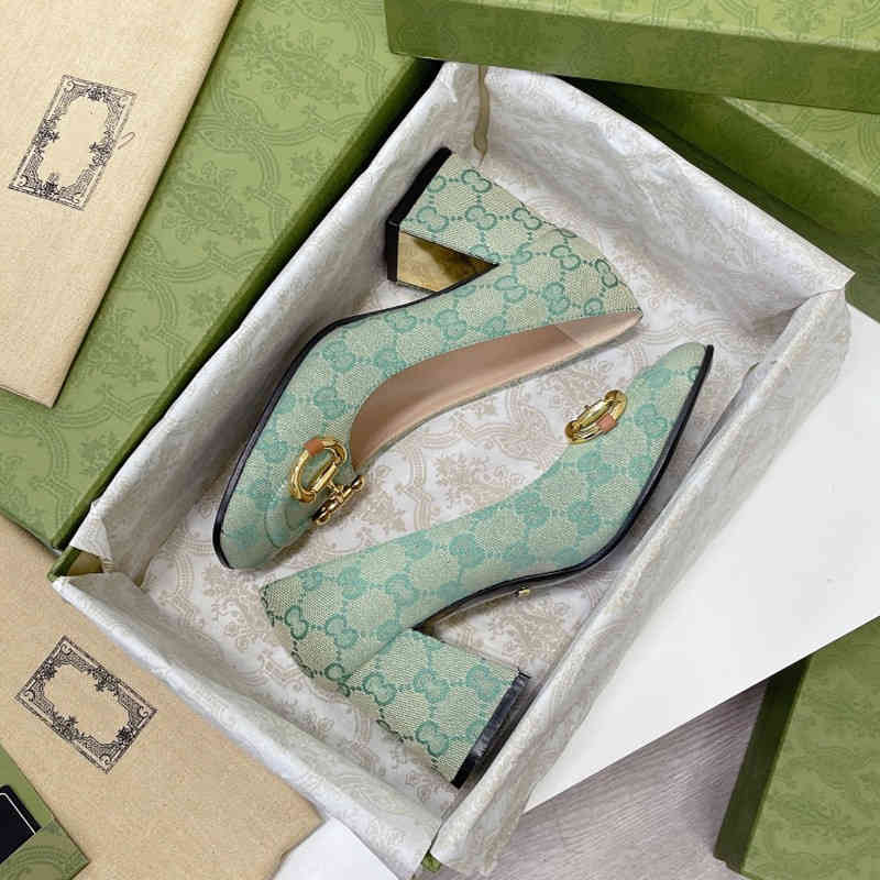 Womens Shoes High Heels Designer Luxury Fashion Flat Dress Shoe Ballet Leather Rubber Candy Color Jelly Wedding Party Sandals Slippers Size, Box
Womens Shoes High Heels Designer Luxury Fashion Flat Dress Shoe Ballet Leather Rubber Candy Color Jelly Wedding Party Sandals Slippers Size, Box