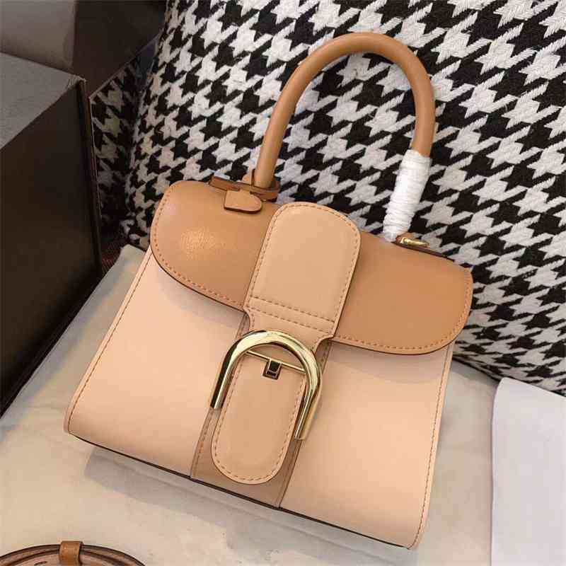 Women Luxurys Designers Bags 2021 Private genuine leather Xiaowo buckle one style Designer Handbag Handbags Totes Crossbody Bag
Women Luxurys Designers Bags 2021 Private genuine leather Xiaowo buckle one style Designer Handbag Handbags Totes Crossbody Bag