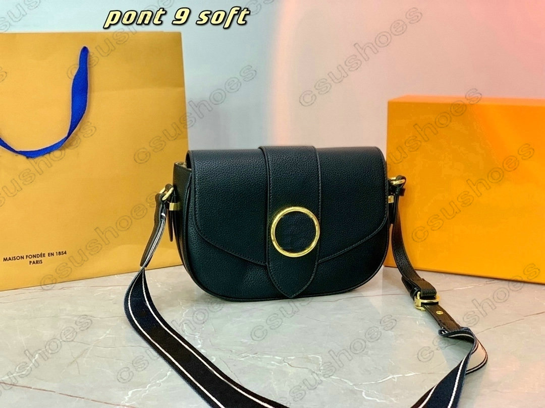 PONT 9 Soft Bag BB PM Circle WOMEN Luxurys Designers Bags Leather Handbag Messenger Shopping Crossbody Shoulder Totes Purse M58964 M58729 M58967
PONT 9 Soft Bag BB PM Circle WOMEN Luxurys Designers Bags Leather Handbag Messenger Shopping Crossbody Shoulder Totes Purse M58964 M58729 M58967